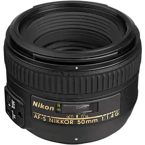 عدسة AF-S NIKKOR مقاس 50 مم ببؤرة f - 1.4G 3